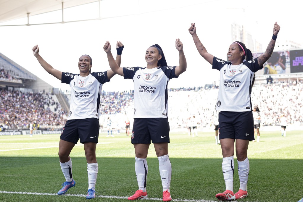 Corinthians fatura o Hepta Campeonato Brasileiro Feminino em festa na ...